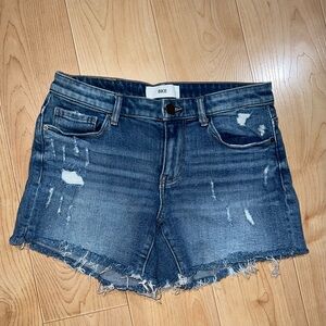 BKE Women's Frayed Hem Jean Shorts - Dark Blue